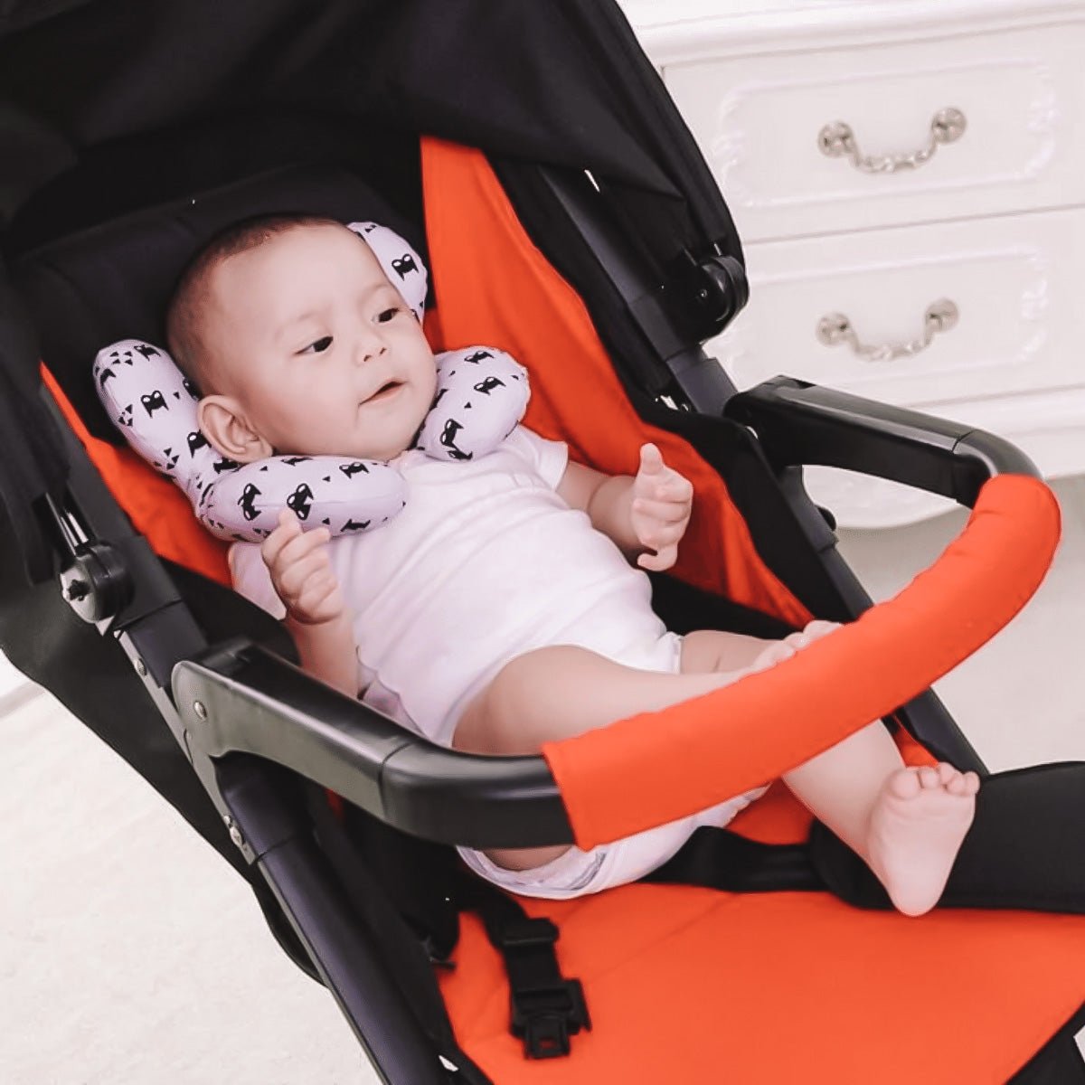 Babycush Infant Neck Support Pillow Product Image 05