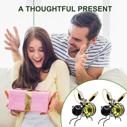 Brightwing Solar Bee Garden Light Product Image 05