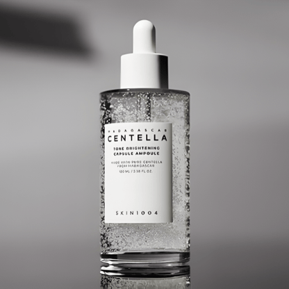 Clearglow Brightening Capsule Face Serum Product Image 01