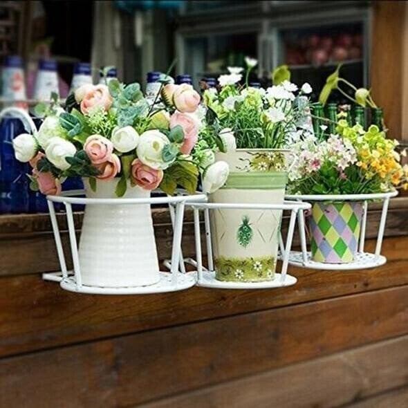 Hook On Metal Plant Stand Product Image 02