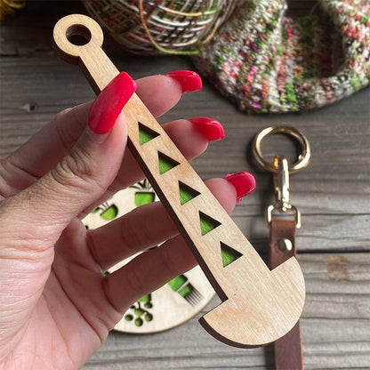 Mini Yarn Minder Wrist Strap Organizer Product Image 04