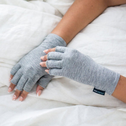 Openease Open Finger Compression Gloves Product Image 03
