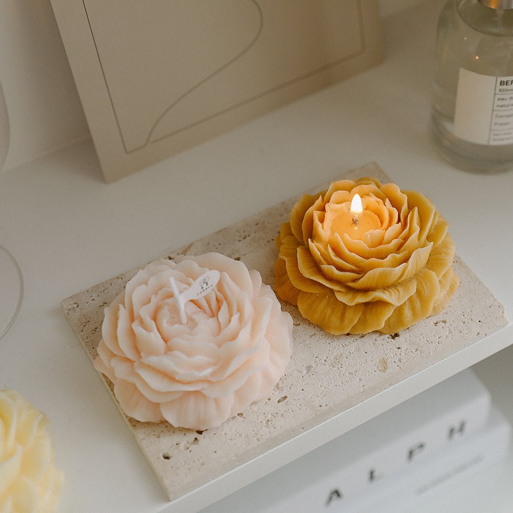 Petal Peony Floral Scented Candle Set Product Image 03