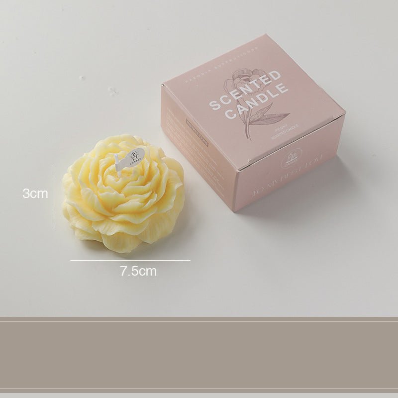 Petal Peony Floral Scented Candle Set Product Image 09