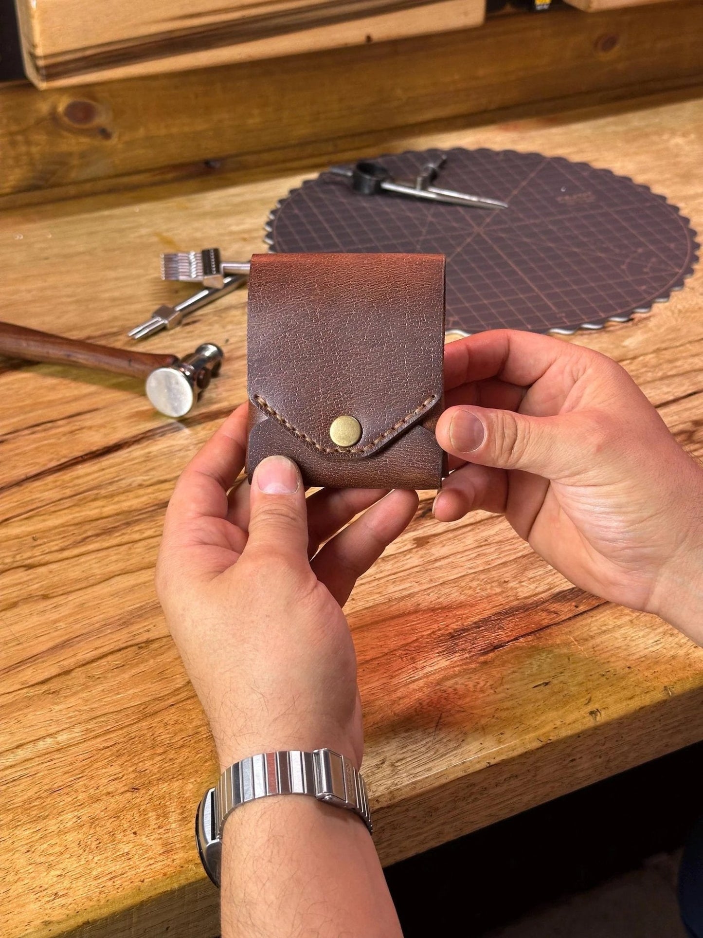 Sterling Full Grain Leather Wallet Pen Slot Product Image 04