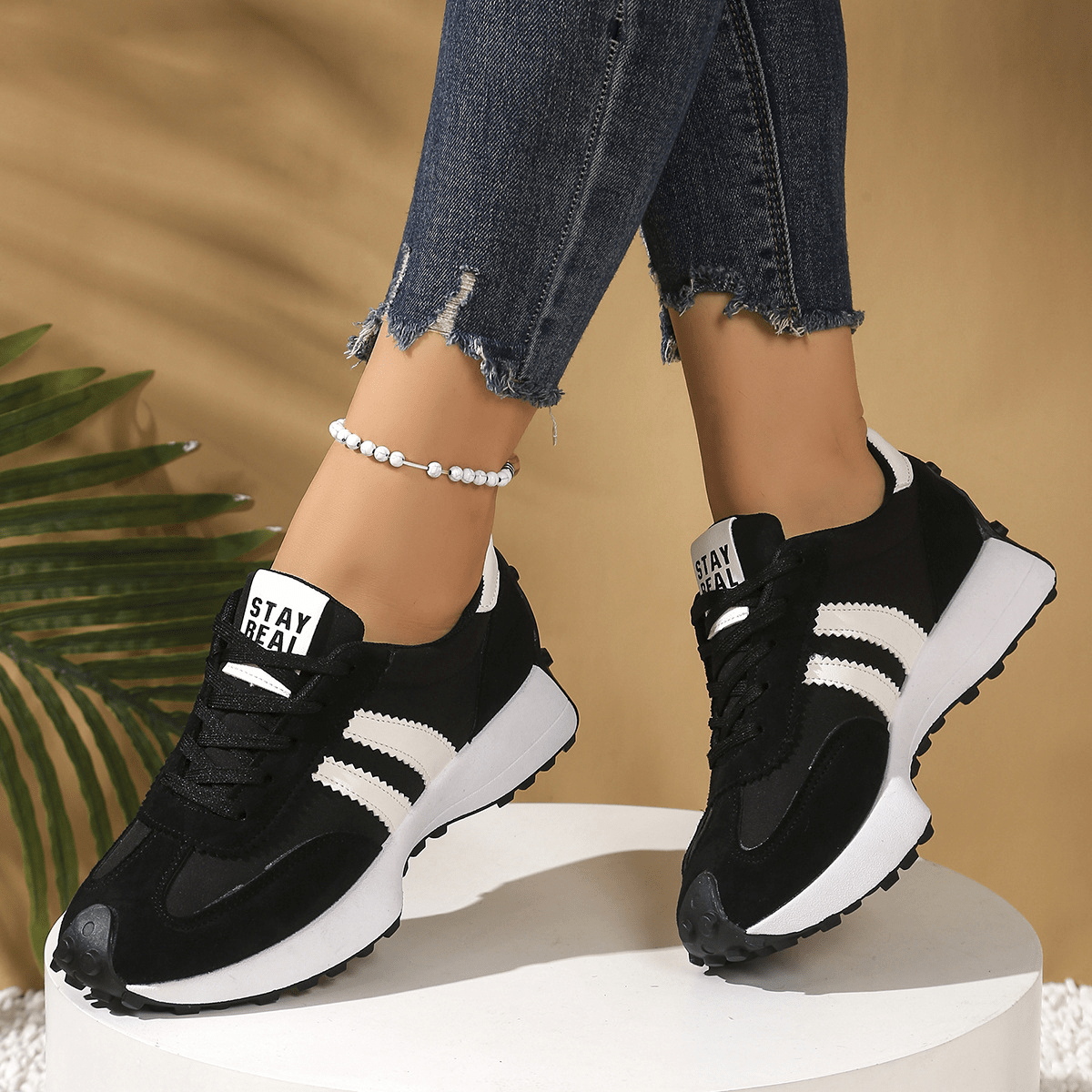 Stridesoft Womens Cushioned Lace Up Shoes Product Image 07