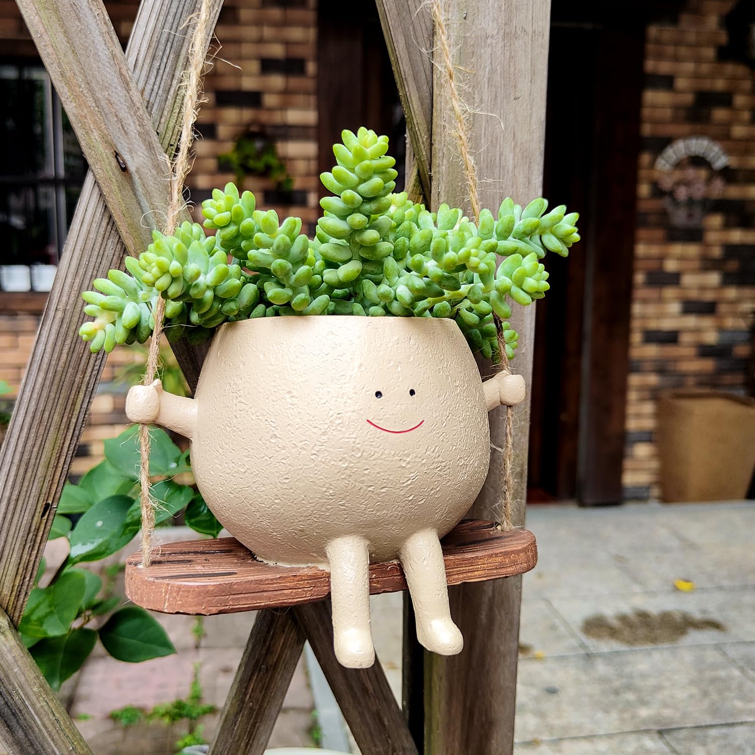 Sunny Smile Hanging Planter Resin Pot Product Image 02