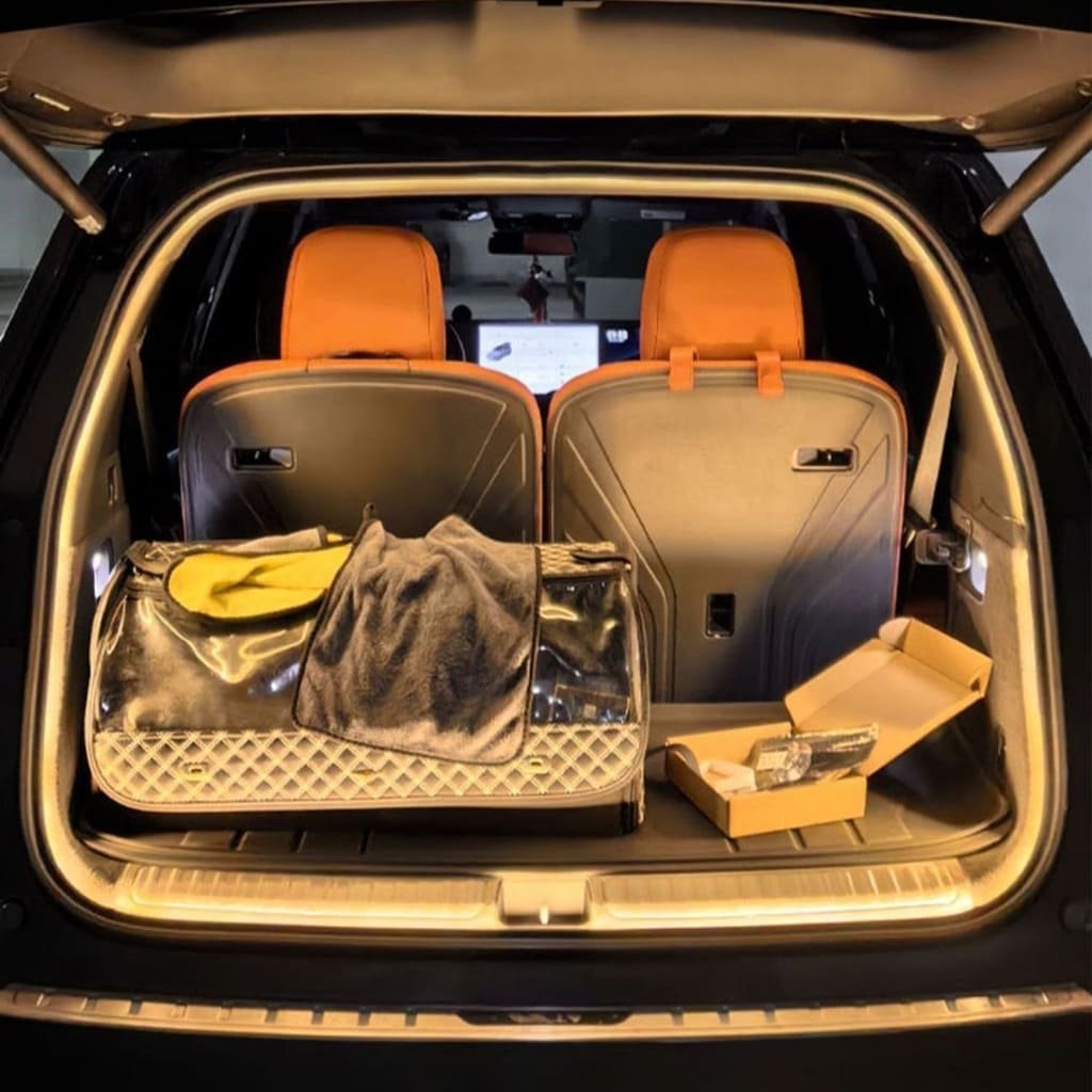 Tailgate Glow Led Cargo Area Light Strip Product Image 02