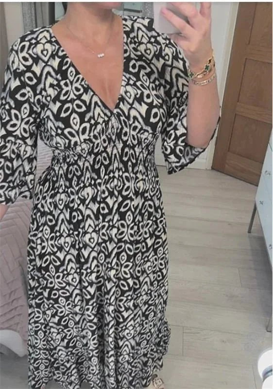 Virelle Floral Midi Loose Fit Dress Product Image 04
