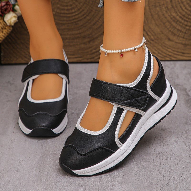 Wanderease Cut Out Walking Shoes Product Image 09