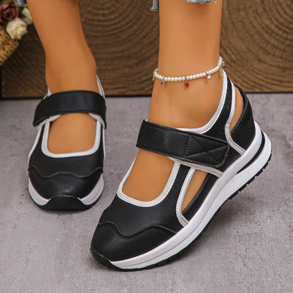 Wanderease Cut Out Walking Shoes Product Image 09