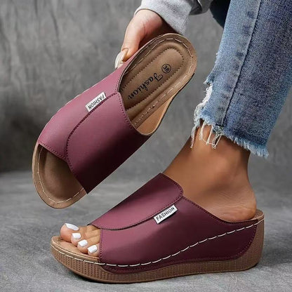 Willow Lightweight Wedge Slide Sandals Product Image 10